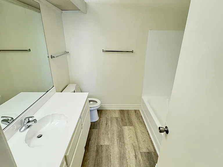 1133 E Alosta Ave #A202 — Photo 4
