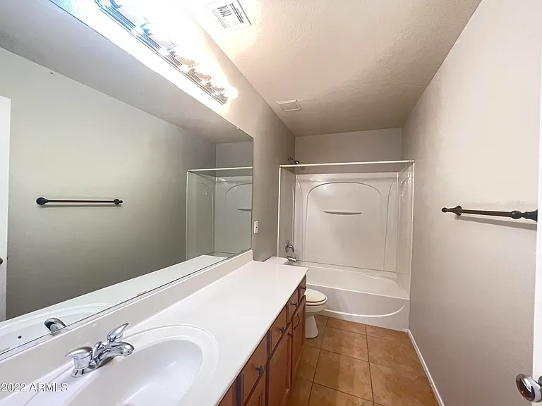 4489 E Del Rio St — Photo 20