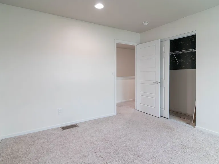 8006 S Fruitvale Ln — Photo 9