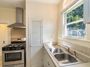 2811 Encinal Ave #C, Alameda, CA 94501