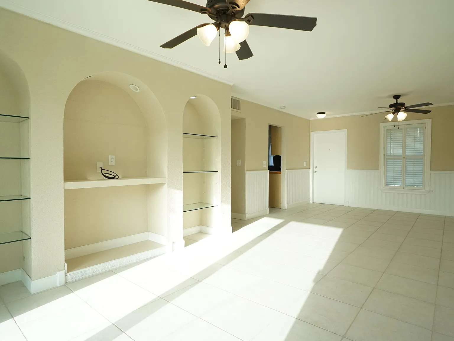 2 bed, 1.0 bath, 850 sqft, $2,195 — Photo 3