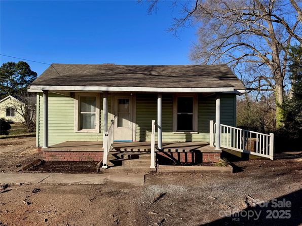 2124 W C St, Kannapolis, NC 28081