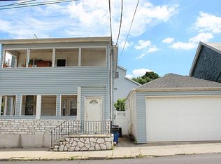 282 Saint Marys Ave, Staten Island, NY 10305