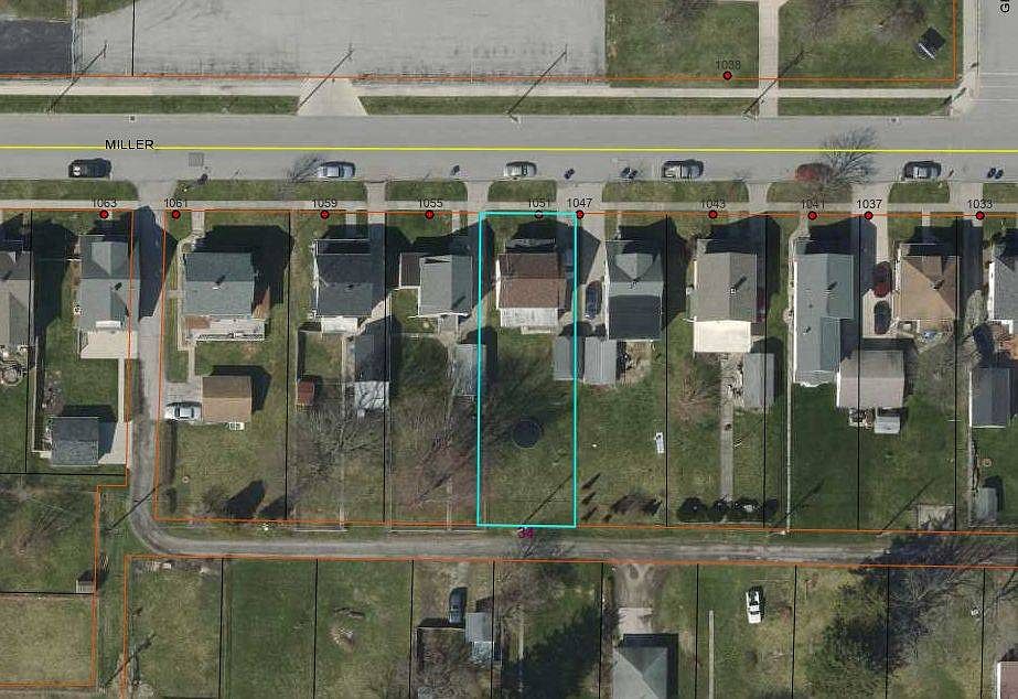 2nd image of 1051 Miller St