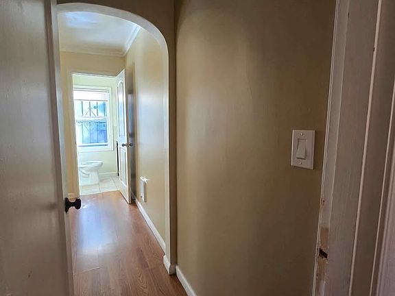 5th image of 4429 San Carlos Ave #A