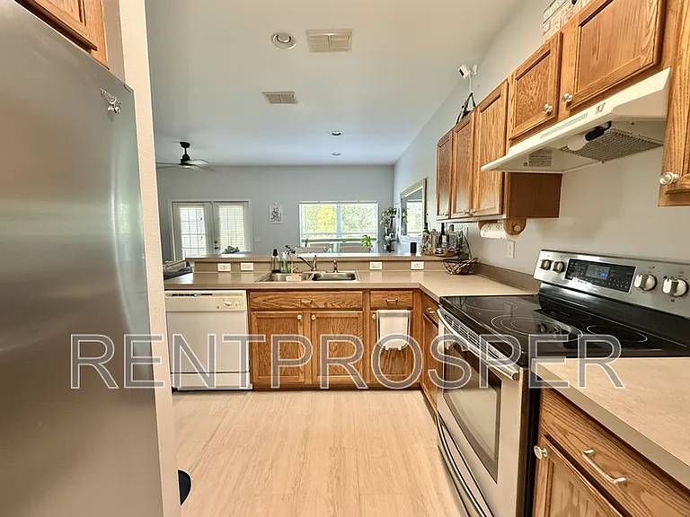 1903 Brancaster Cir — Photo 4