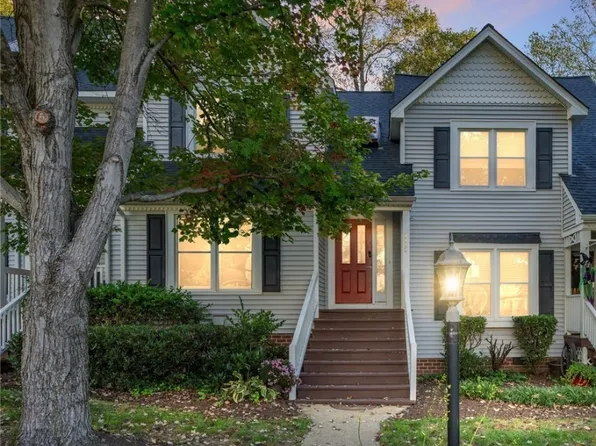 8022 Buford Cmns, North Chesterfield, VA 23235