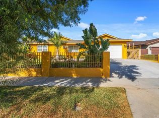 1056 Aquamarine Ln, Corona, CA 92882