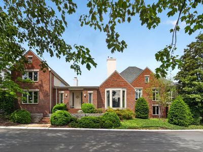 101 Abbottsford, Nashville, TN, 37215
