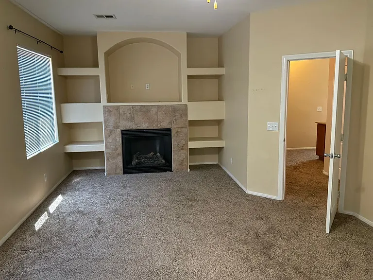 5150 Silent Valley Ave — Photo 16