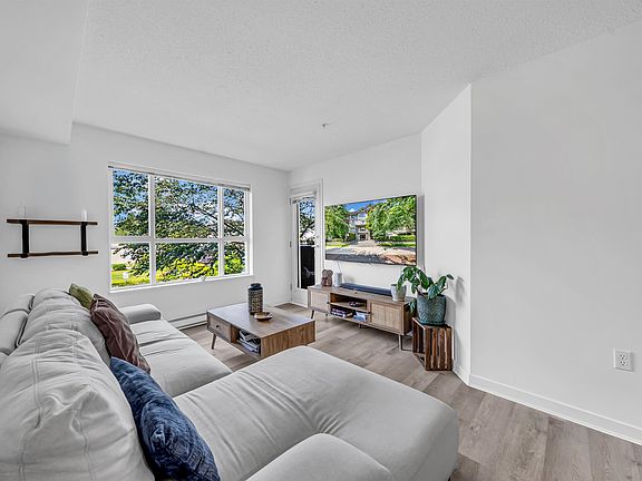 3rd image of 5465 203rd St #209