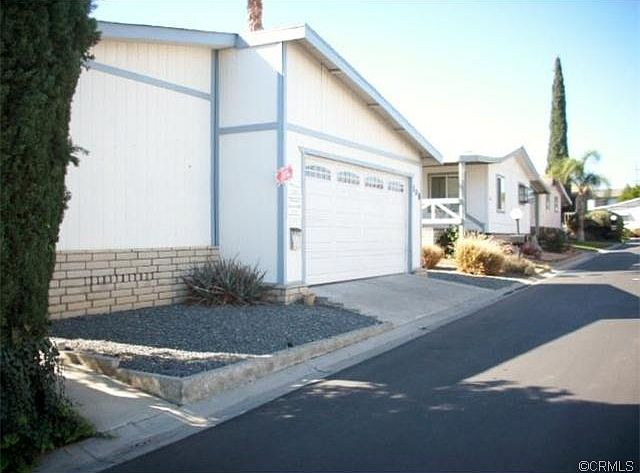 1st image of 1550 Rimpau Ave Space 108