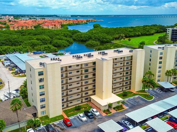 1000 Cove Cay Dr Unit 2C, Clearwater, FL 33760