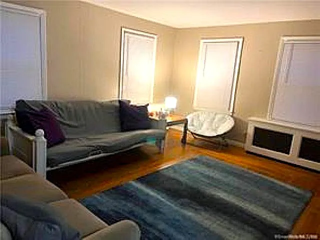 63 Thompson St — Photo 5