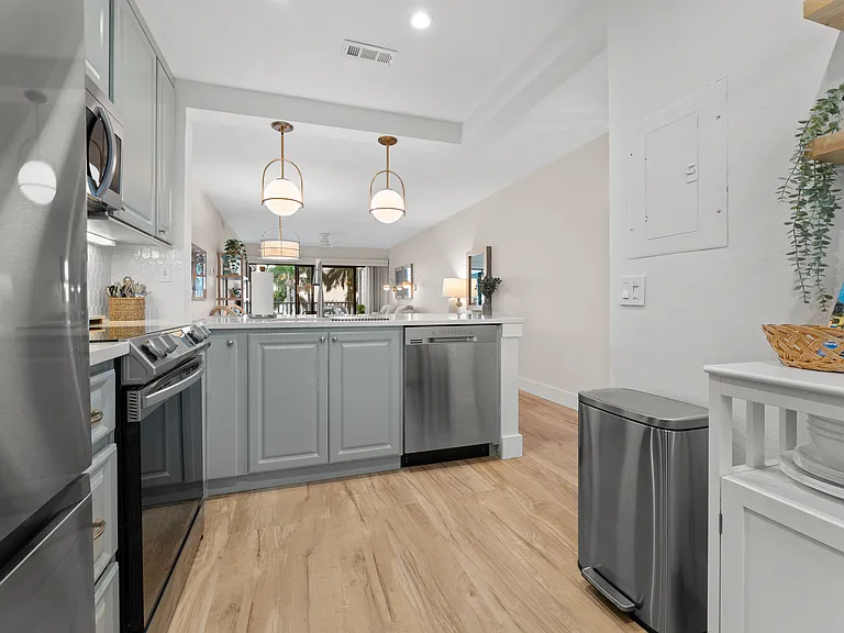6287 Bahia Del Mar Cir #312 — Photo 16