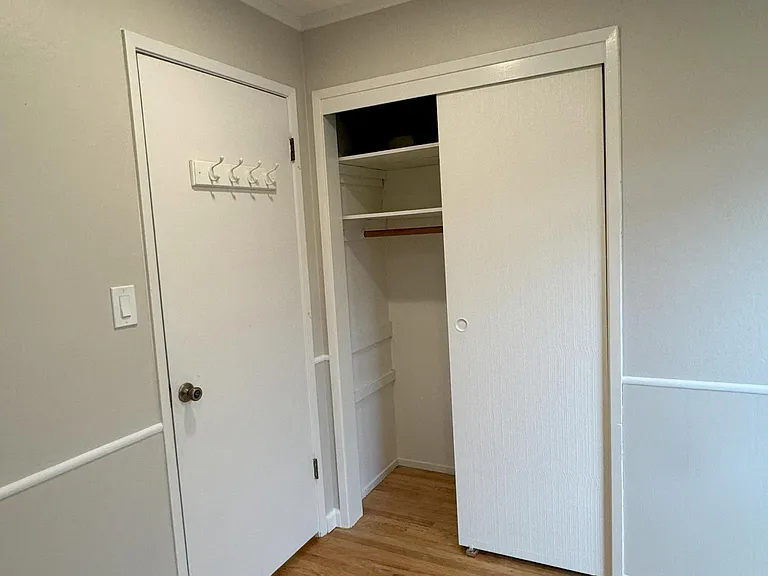3553 Laurant Way — Photo 4