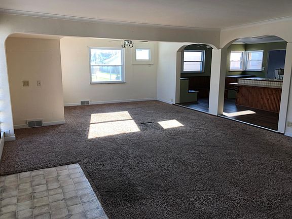 3rd image of 122 N Cumberland Ave