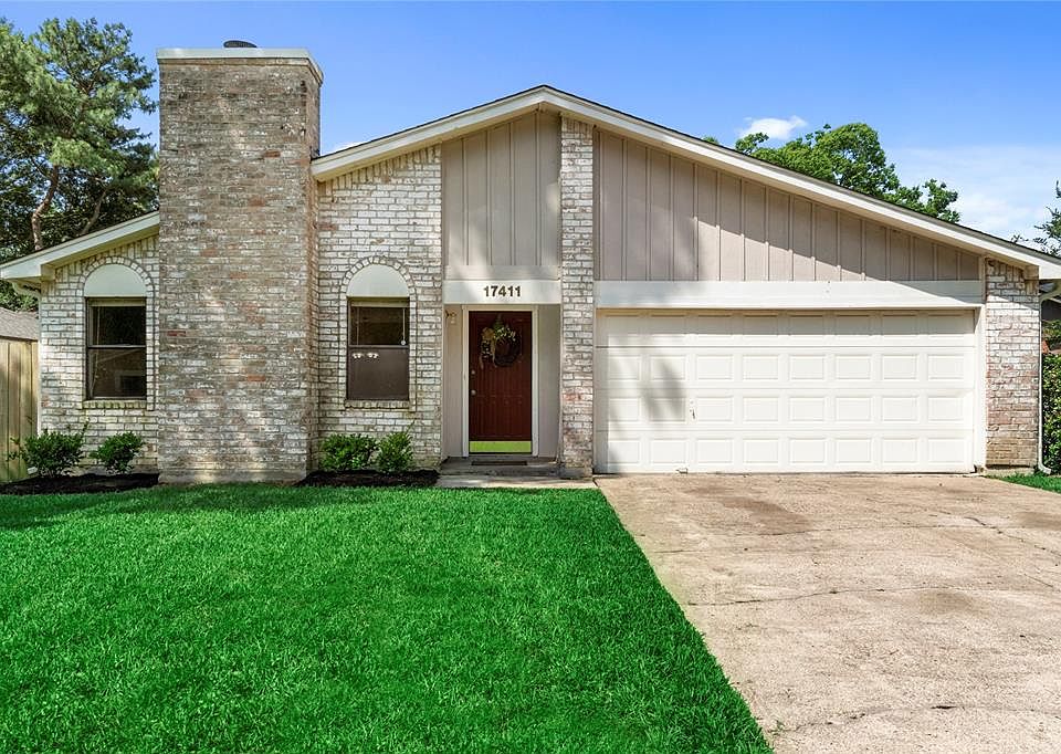 Welcome Home to 17411 Seven Pines Dr!