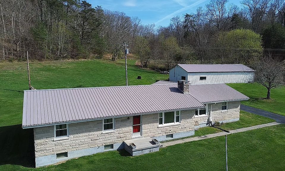 1st image of 755 McKee Rd