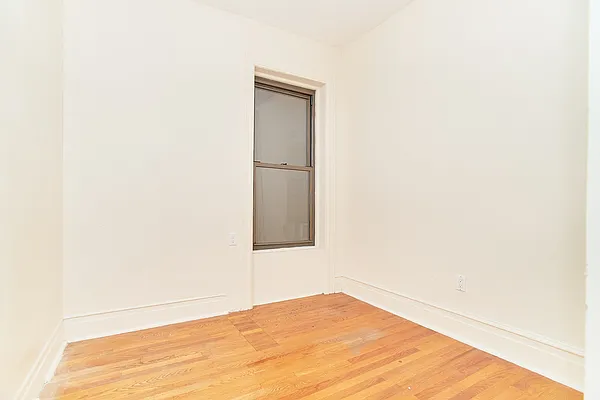 Rented by Living New York | media 8