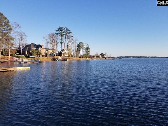 3rd image of 108 Deerwater Run