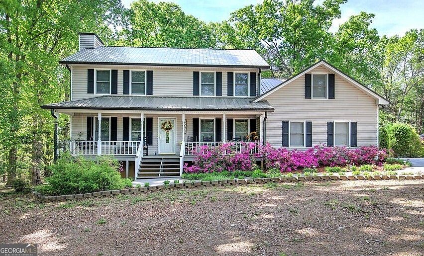 1st image of 338 E Valley Rd NE