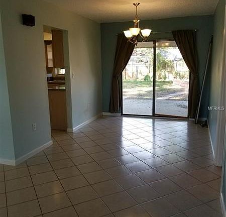 4th image of 2655 Ann Ave
