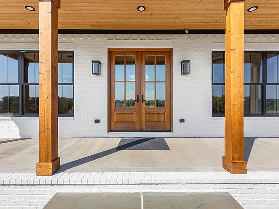 3rd image of 4349 Ravens Crest Ln
