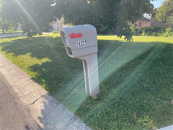 2nd image of 14125-14127 Katriene Dr