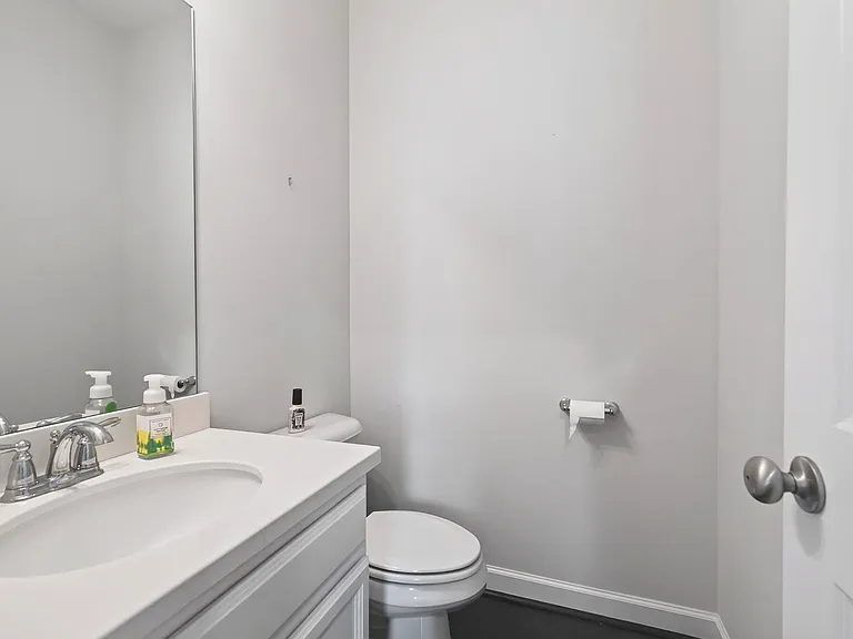 2860 Boone Dr NW — Photo 17