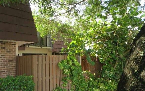3rd image of 5953 NW 54th Ln