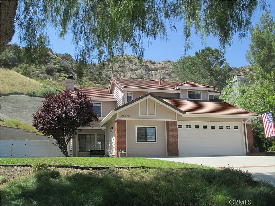1st image of 28674 Greenwood Pl