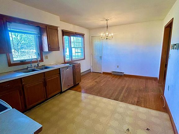 5th image of 179 Furnace Rd