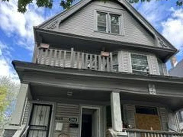 2468 N 38th STREET, Milwaukee, WI 53210