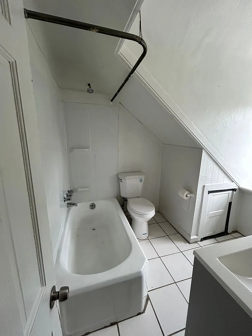 4908 Germantown Ave. — Photo 4