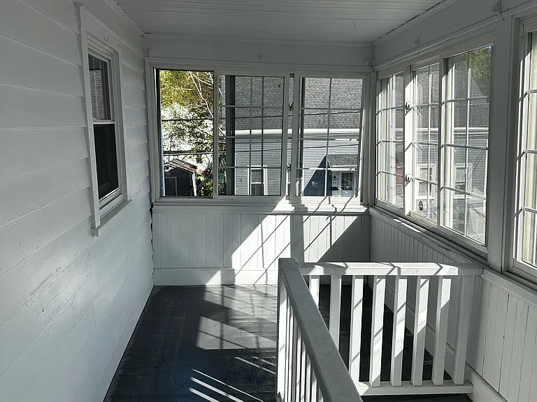 94 Pike St #2 — Photo 16