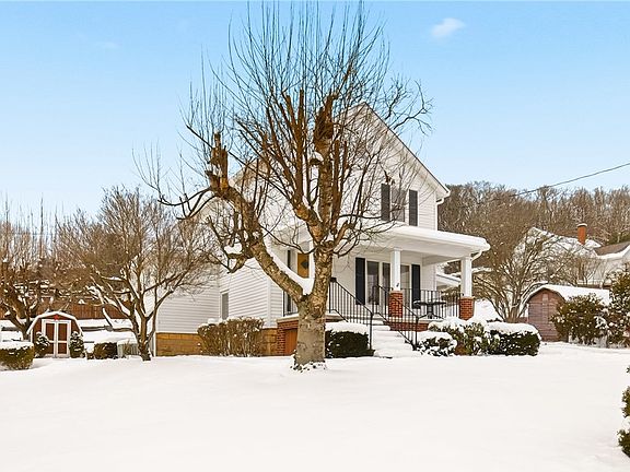 3rd image of 211 N Vincent Ave