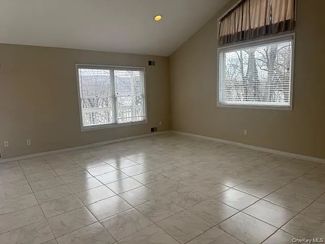 310 Jersey Ave #8 — Photo 7