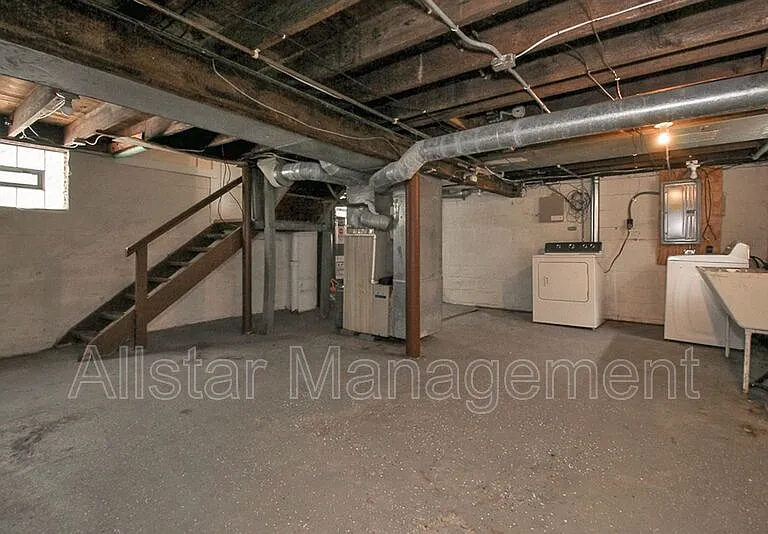14210 Athens Ave — Photo 26