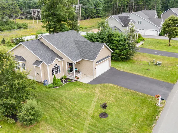71 Richmond Hill Drive, Queensbury, NY 12804