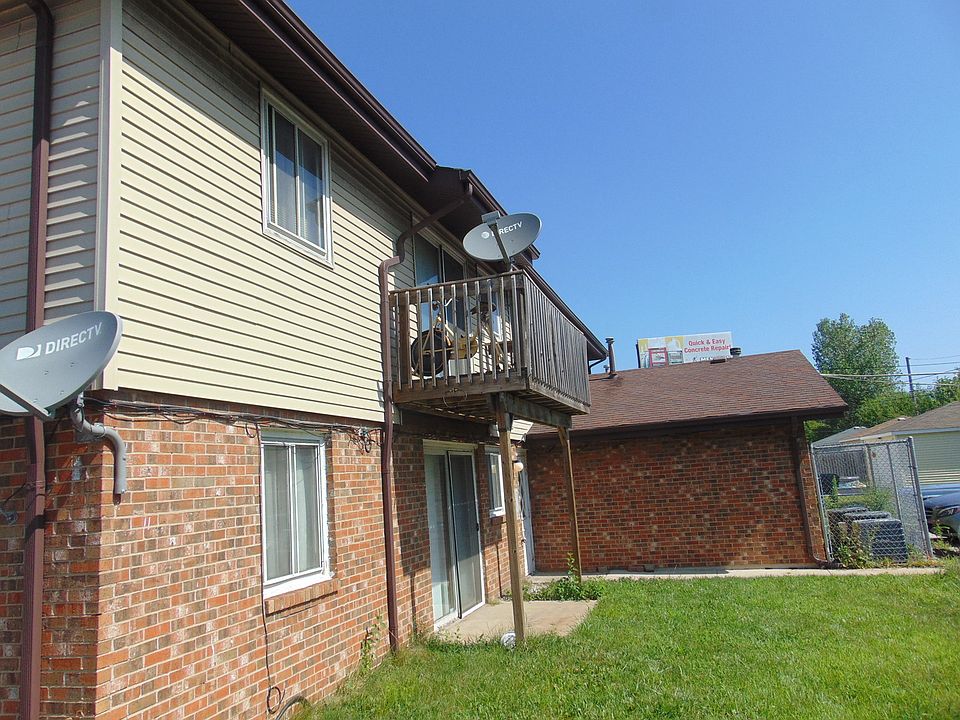 2nd image of 1521 Berg Dr
