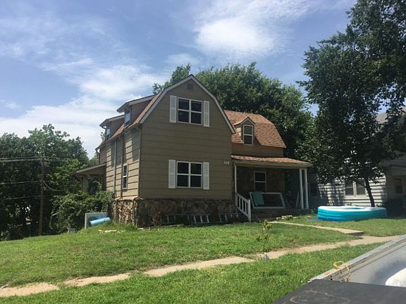 2nd image of 309 S 3rd St