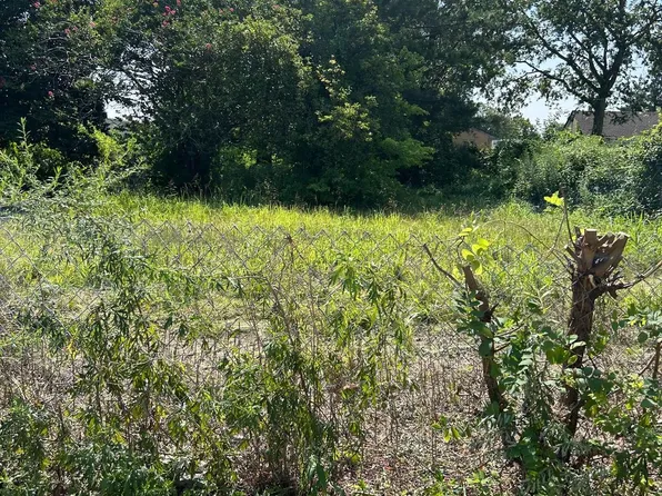 6342 Highland Ave, Pennsauken, NJ 08110