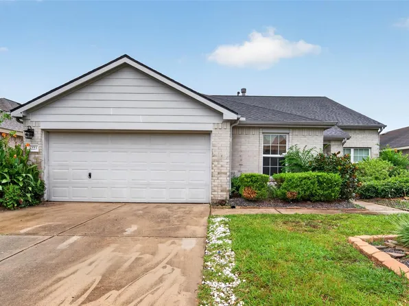 3223 Legends Creek Dr, Spring, TX 77386