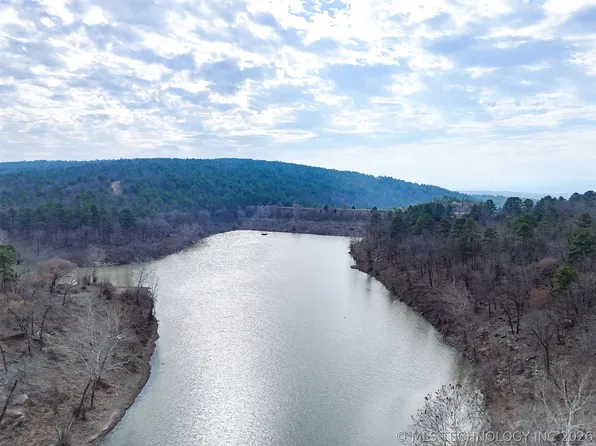 7506 NE Highway 270, Red Oak, OK 74563