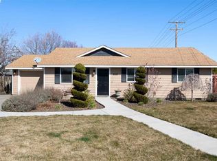4510 Holly Way, West Richland, WA