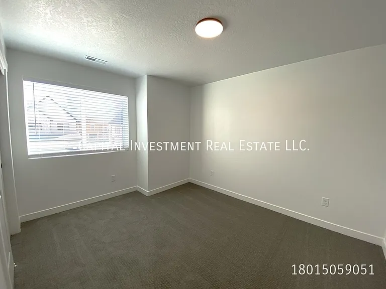 11541 S Engelmann Dr — Photo 22