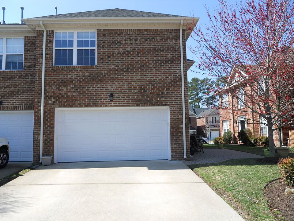 2nd image of 1006 Skiffs Landing Ln