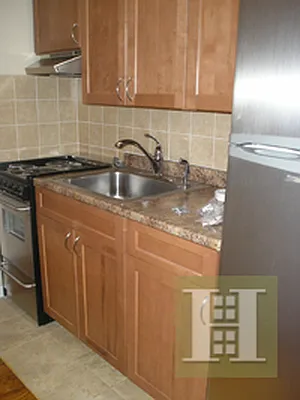 Rented by Halstead Real Estate | media 4