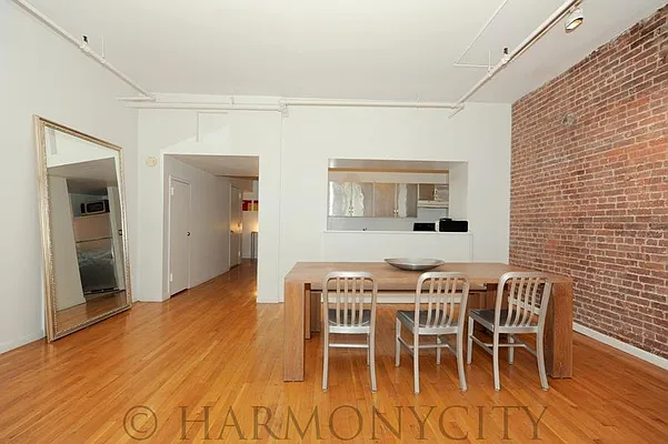 Rented by Harmonycity Corp. | media 36